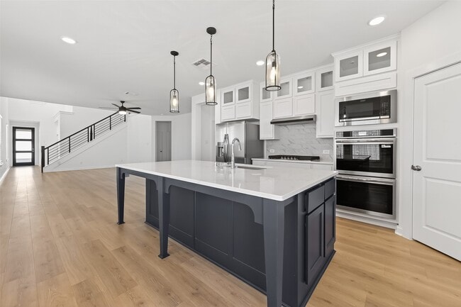 Building Photo - 11211 Midland Hawthorn Pl