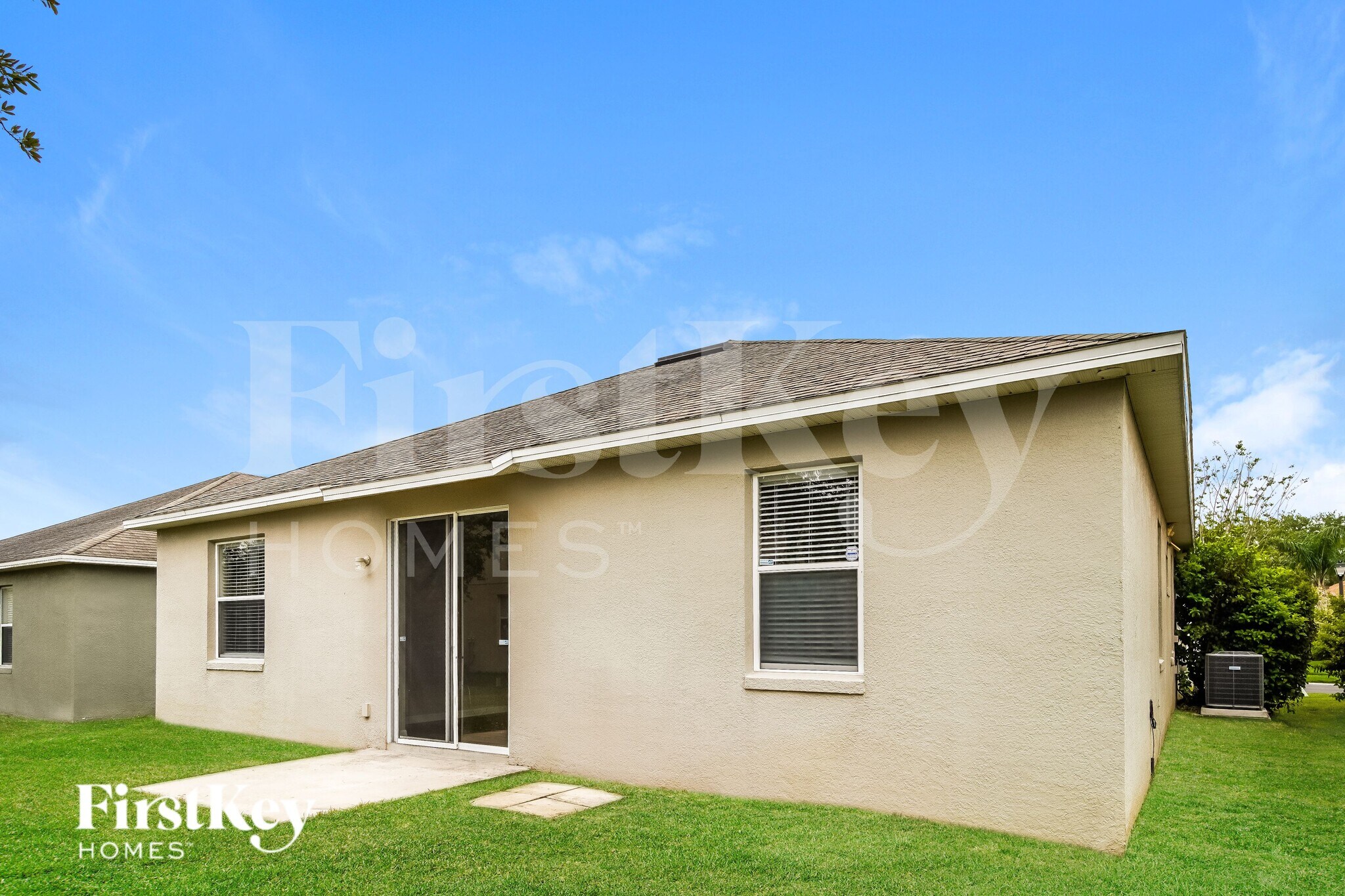 Building Photo - 15349 Montesino Dr