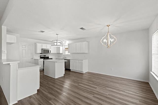 Building Photo - 804 Rowdy Dr