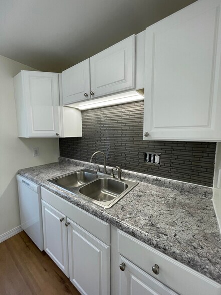 Building Photo - 2059 12th St