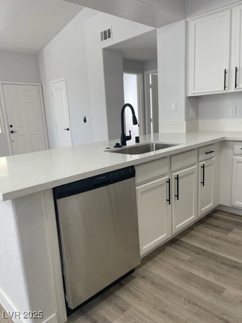 Building Photo - 9901 Trailwood Dr