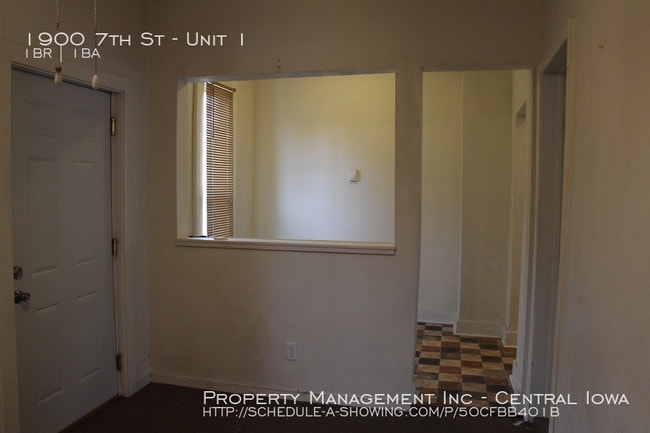 Building Photo - 1 BR 1 BA Unit