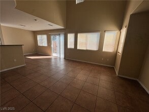 Building Photo - 8292 Amphora St