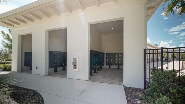 Building Photo - 32533 Midsummer Night Ln