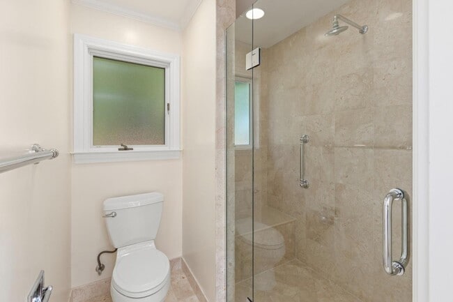 Building Photo - 27696 Vogue Ct