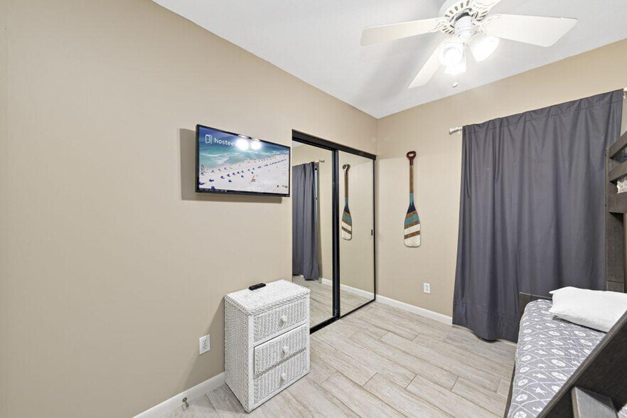 Building Photo - 24720 Perdido Beach Blvd