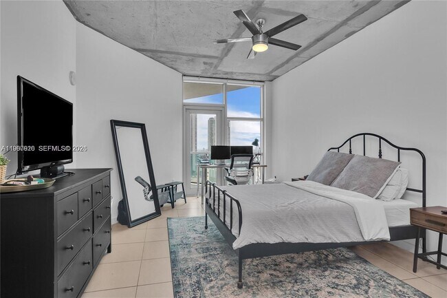 Building Photo - 3301 NE 1st Ave