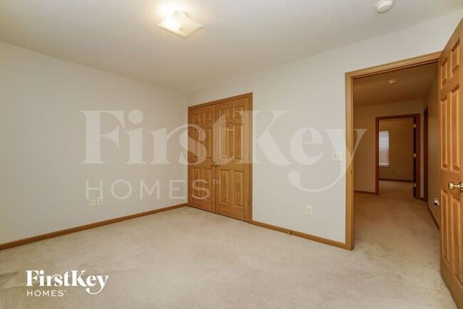 Building Photo - 7206 Winterbek Ave