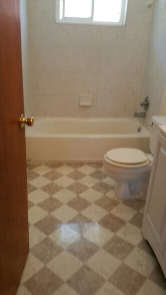 Building Photo - 16245 Keith Way