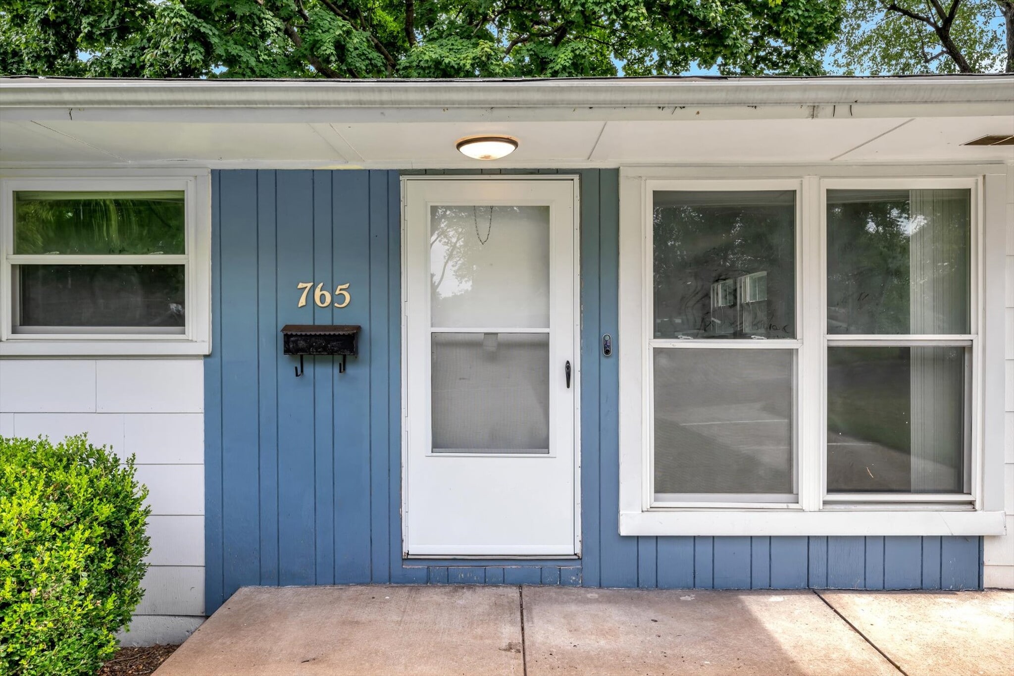 Building Photo - 765 Daniel Boone dr
