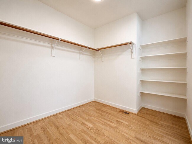 Building Photo - 20937 Cox Mills Ct