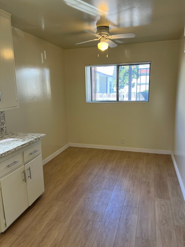 Building Photo - 1632 W 219th St