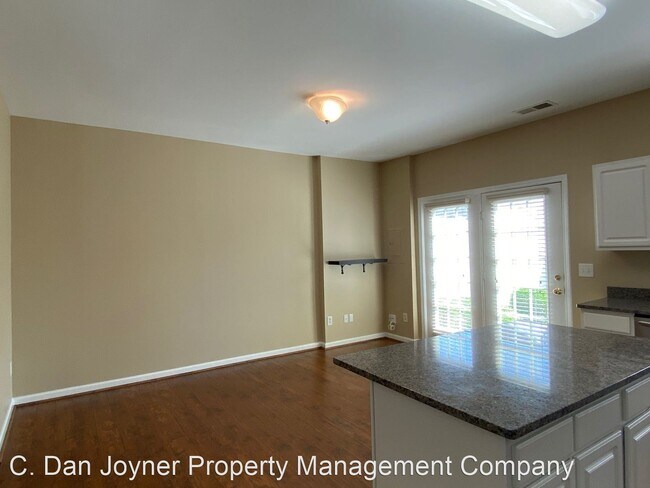 Building Photo - 2 br, 2.5 bath House - 100 Auburn Top Lane