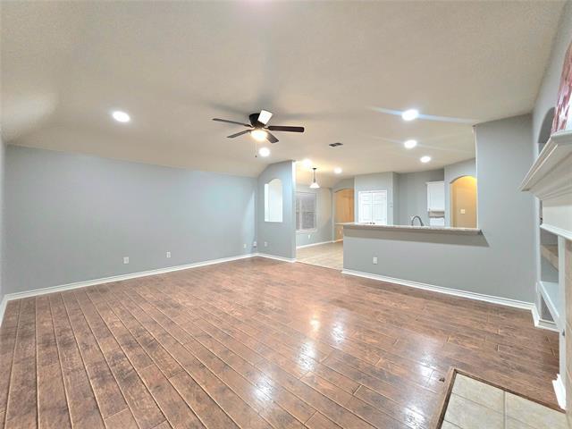 Building Photo - 5423 Lavaca Rd