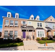 Building Photo - BEAUTIFUL 3 Bedroom Townhome Bonterra Village AVAILABLE NOW