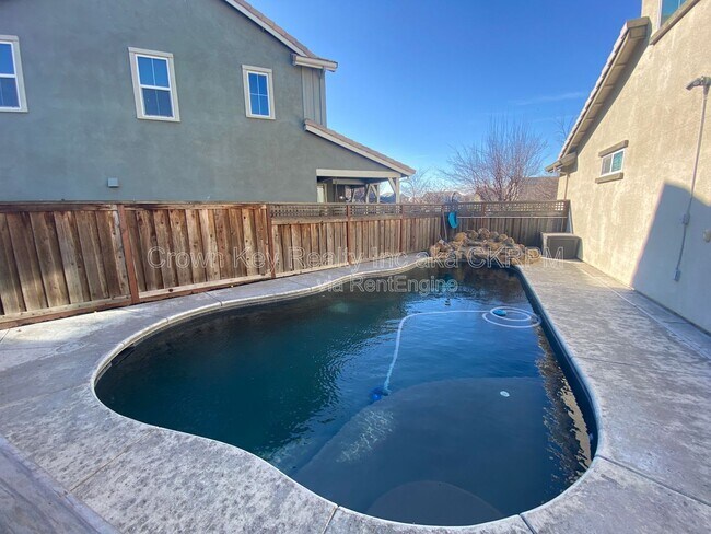 Building Photo - 18344 Spence Ave