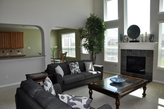 Building Photo - 4511 Haviland Falls Dr