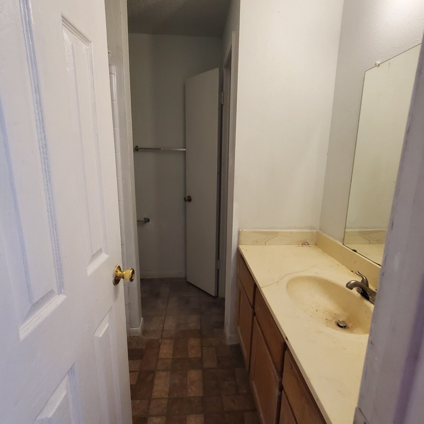 Bathroom - 15421 Weldon Dr