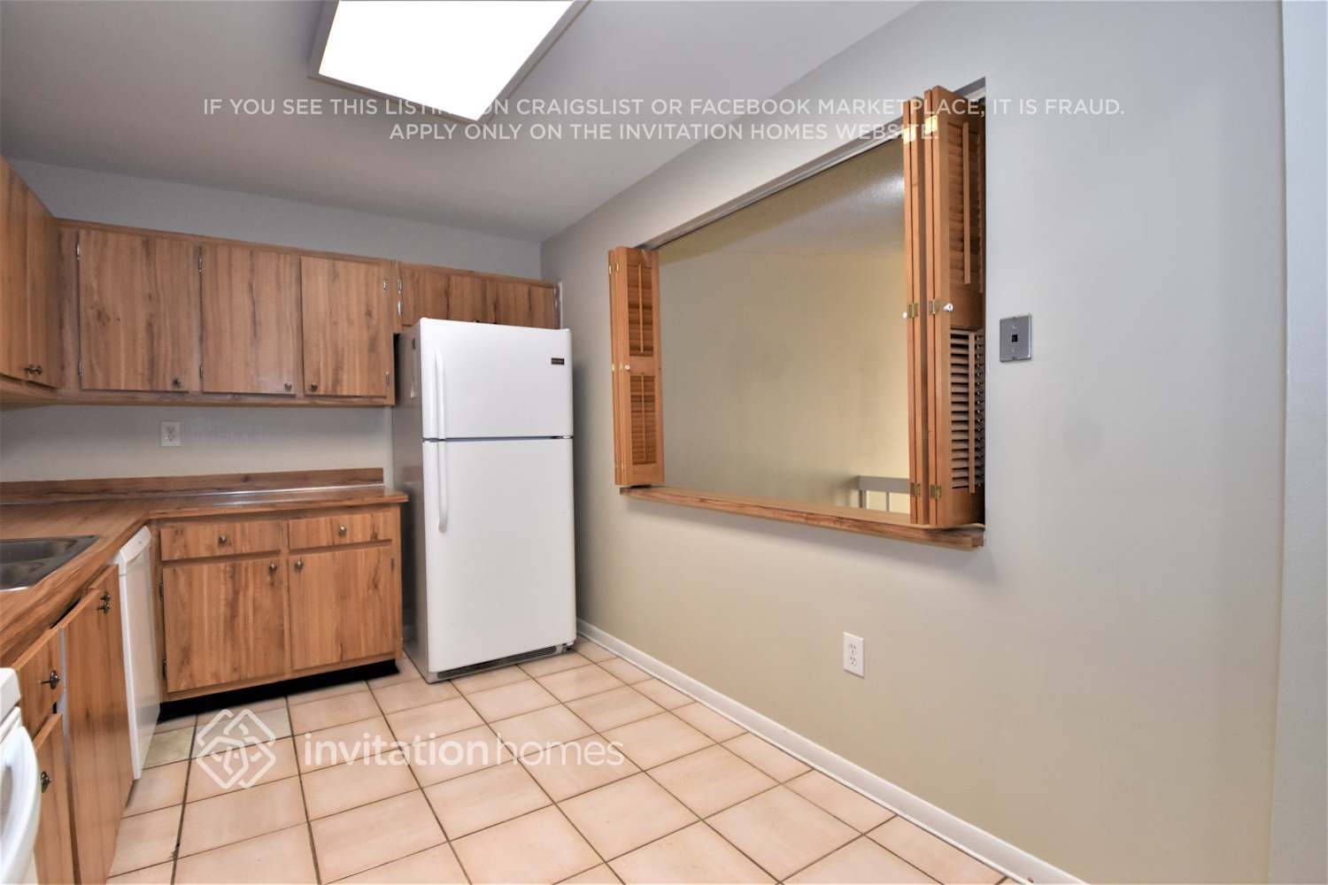 Building Photo - 11221 SW 117th Ct