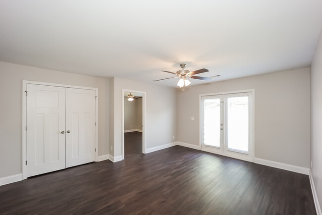 Building Photo - Charming 3 Bedroom Atlanta Home
