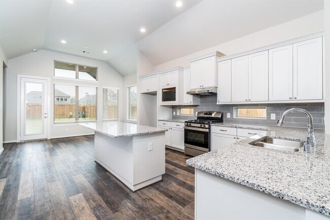 Building Photo - 27054 Golden Knoll Dr