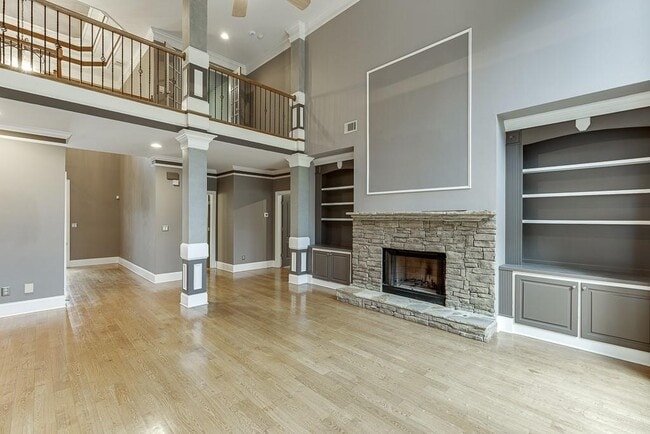 Building Photo - 940 Chateau Forest Rd