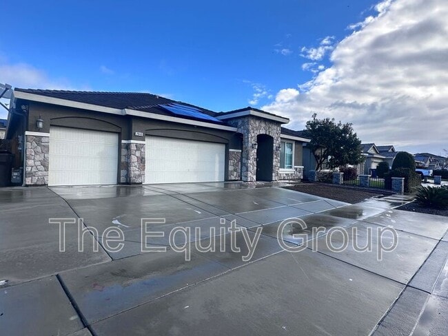 Building Photo - 2840 Channel Reef Ave