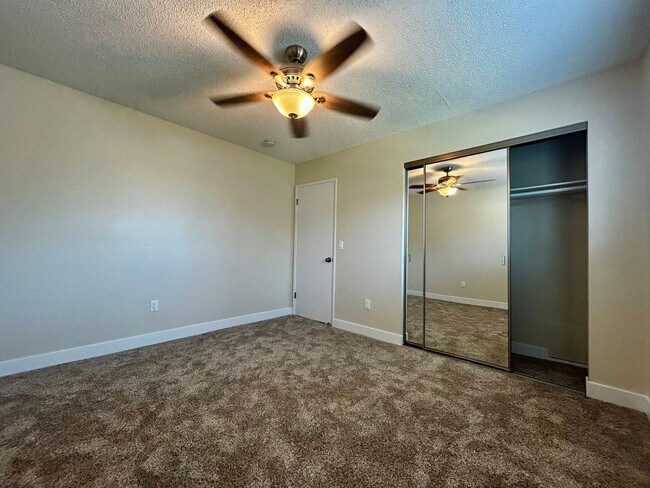 Building Photo - 3540 Christine Cir