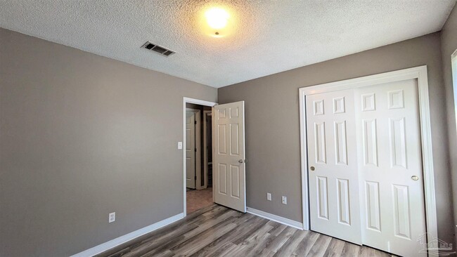Building Photo - 3441 Jubilee Dr