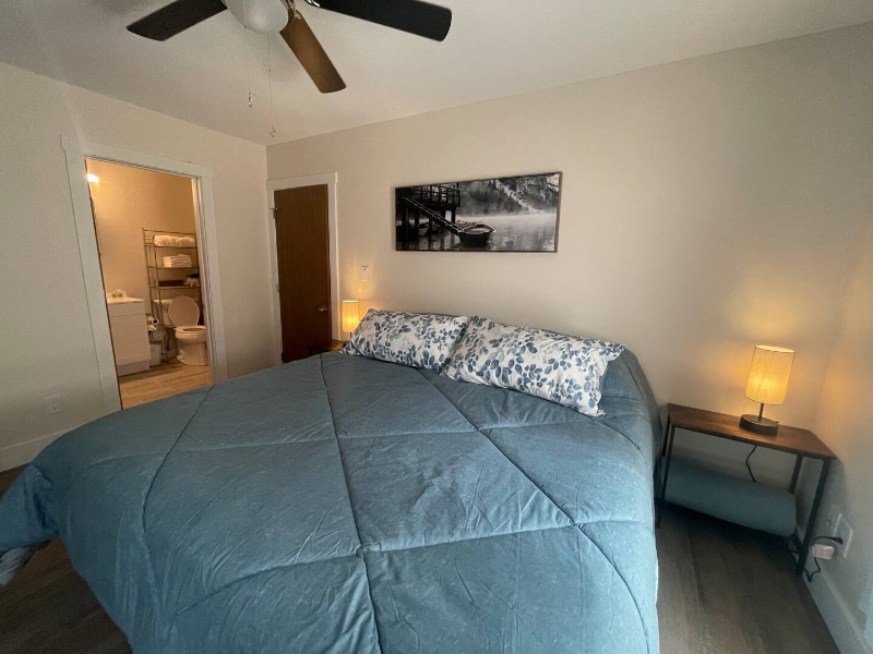 Building Photo - 1104 S State St