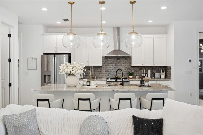 Building Photo - 1099 Cimarron Dr