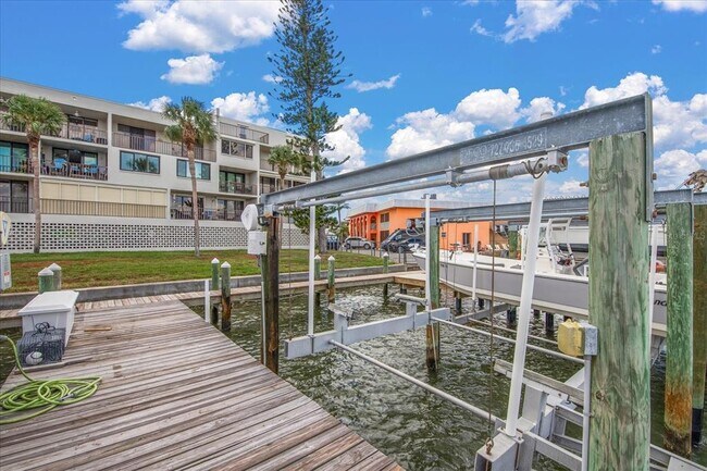 Building Photo - 18201 Gulf Blvd