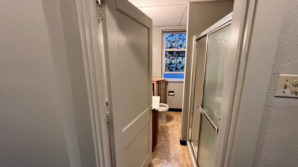 Building Photo - 5847 Nicholson St