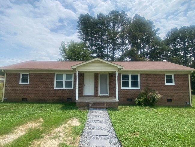 Building Photo - Newly renovated duplex - 107A Sador St, Cherryville, NC