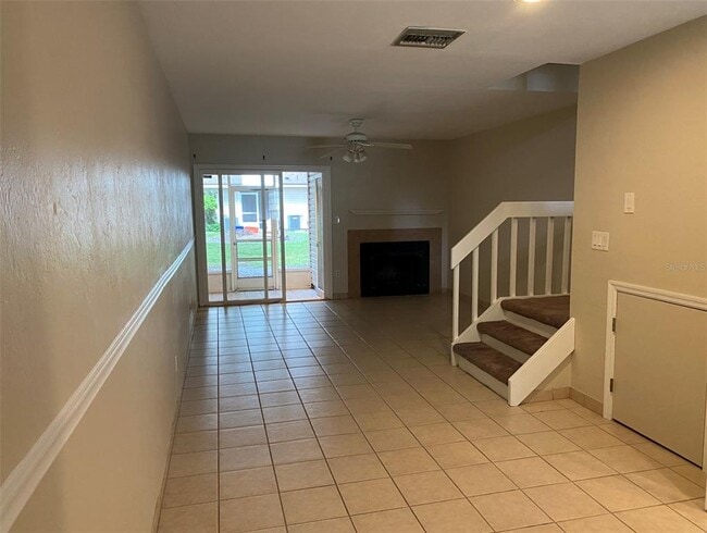 Building Photo - 6138 SW 8th Ln