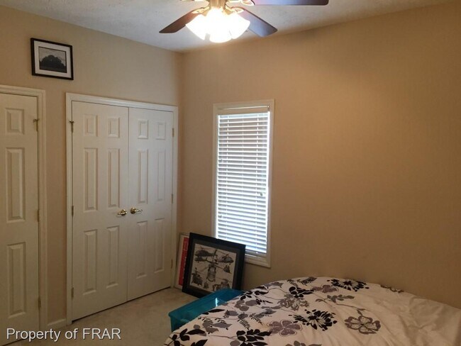 Building Photo - 522 Lionshead Rd