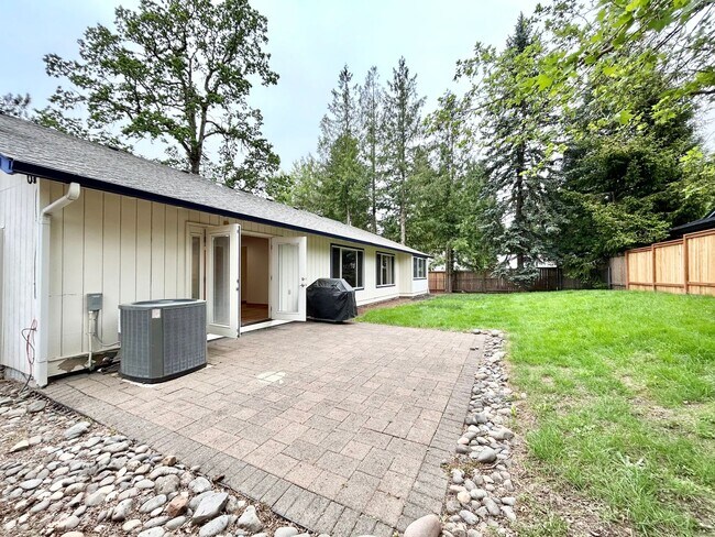 Building Photo - One Of The Top Rated Gems Of 2026: Serene 3 Bed + Bonus Room, 2.5 Bath Spacious House!