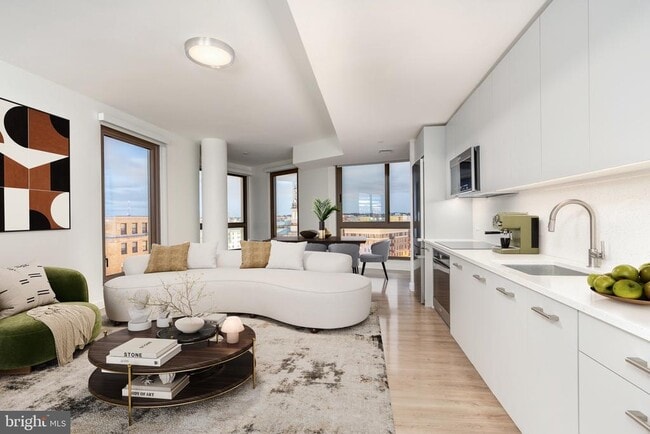 Building Photo - 1630 Columbia Rd NW