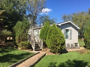 Building Photo - 16135 OH-39