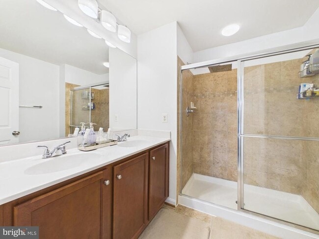 Building Photo - 15653 John Diskin Cir