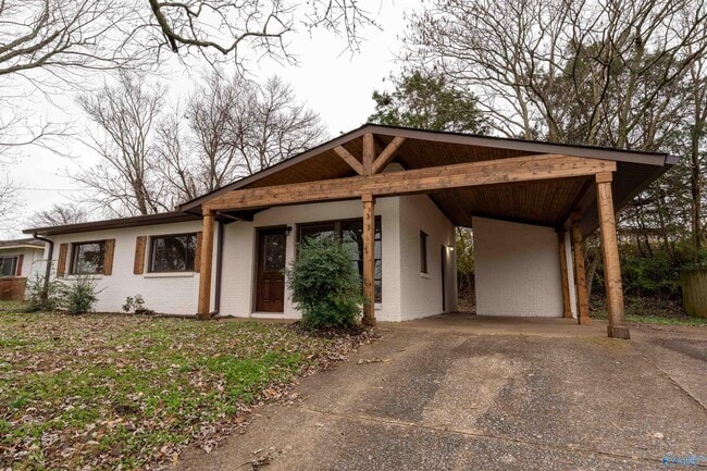 Primary Photo - 112 Wilkenson Dr NE