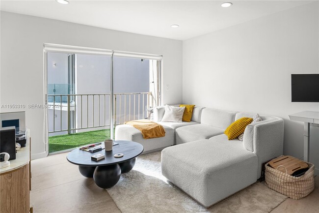 Building Photo - 1245 West Ave