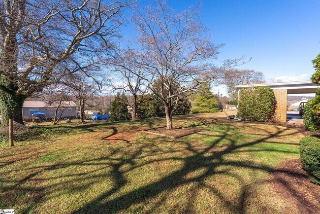 Building Photo - 5 Coleman Park Cir