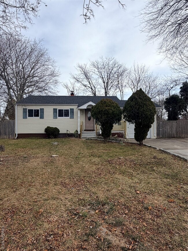 Building Photo - 717 Doane Ave