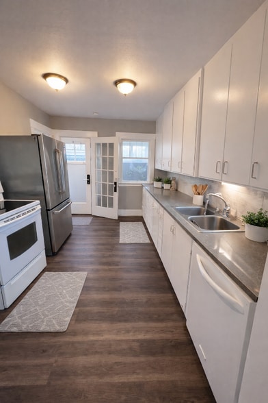 Building Photo - 8407 Rainier Ave S