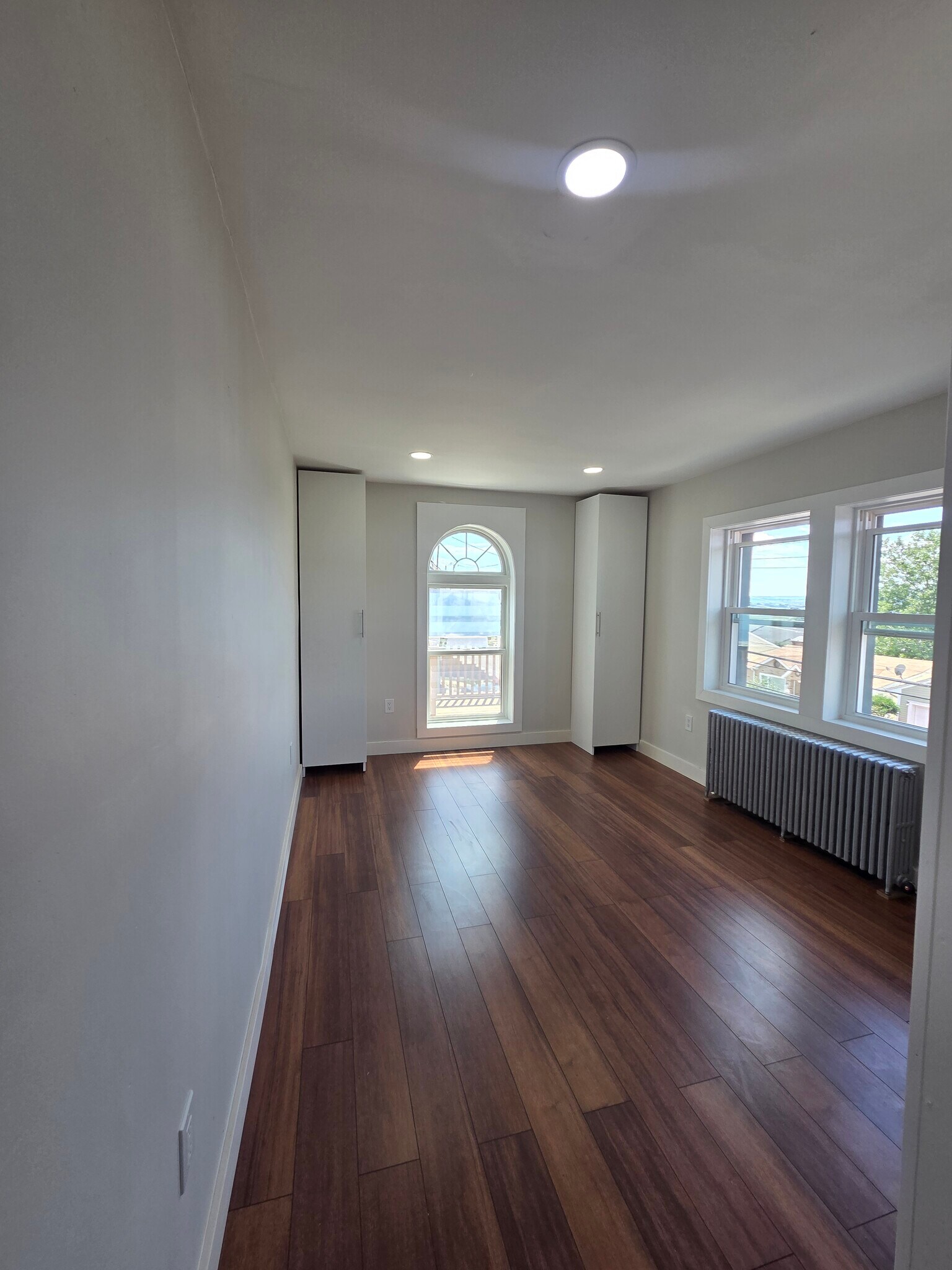 Building Photo - 1513 67th St