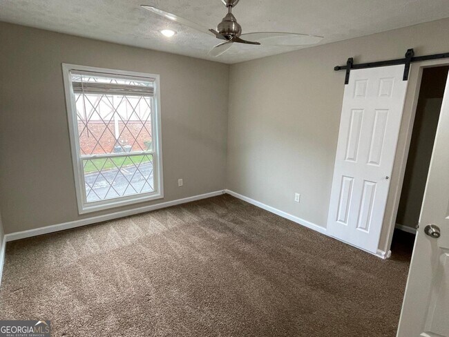 Building Photo - 3191 Abbeywood Dr