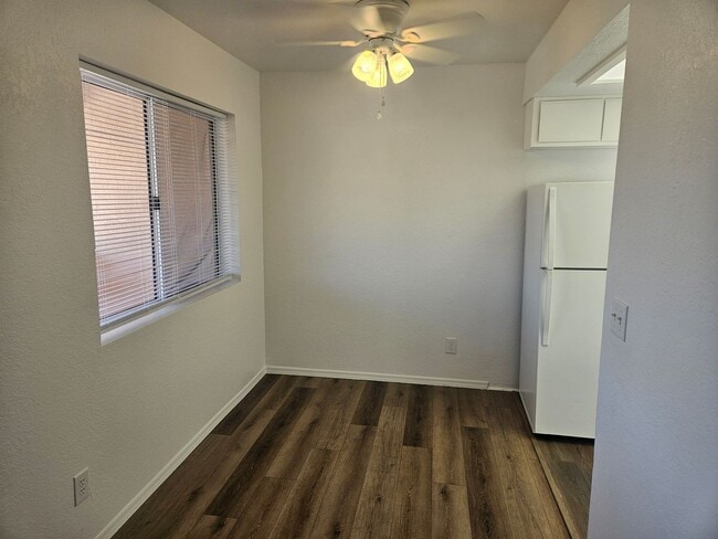 Building Photo - 1-4 1328 Ramar