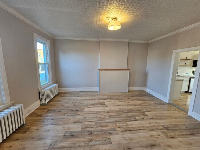 Building Photo - 3 Bedroom Apartment - Kingston, NY