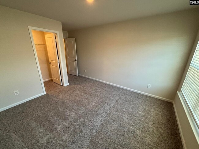 Building Photo - 425 N High Duck Trail